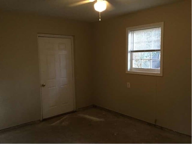 Building Photo - 3664 Stonewall Dr NW