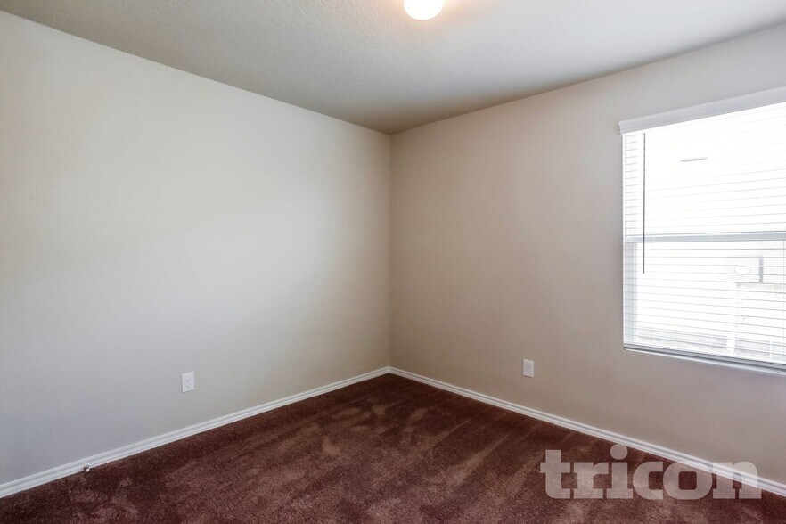 Building Photo - 8434 Amistad Cove