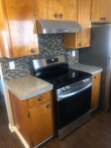 Kitchen - 4204 SE Boise St