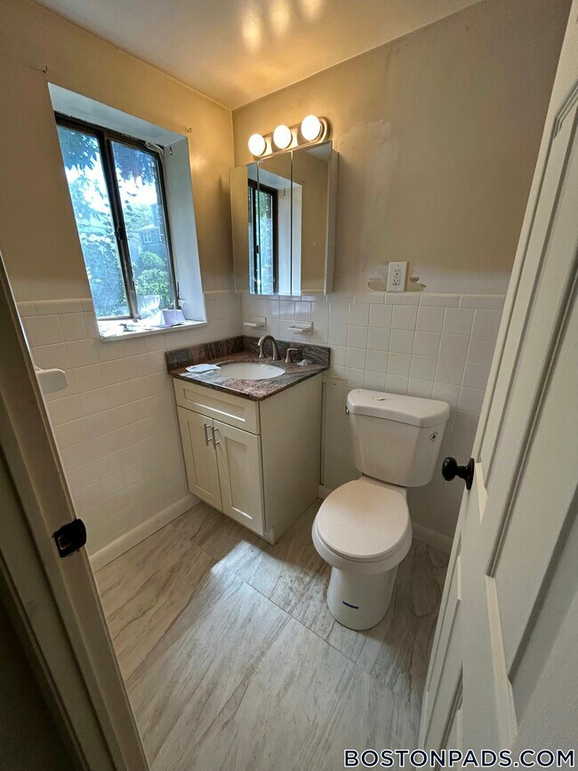 Building Photo - 30 Normandy Ave