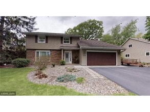 Building Photo - 10301 Boundary Creek Terrace