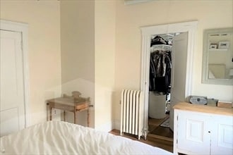 Building Photo - 6 Poplar Rd