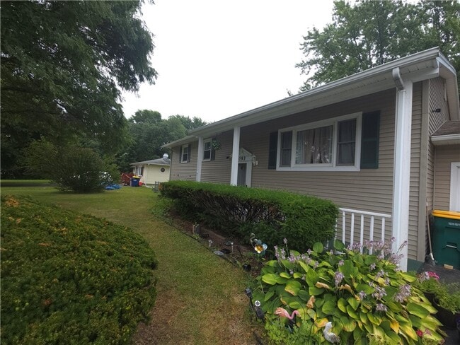 Building Photo - 2093 Lehigh Station Rd