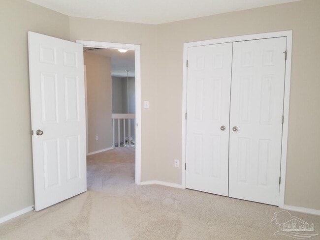 Building Photo - 109 Mirabelle Cir