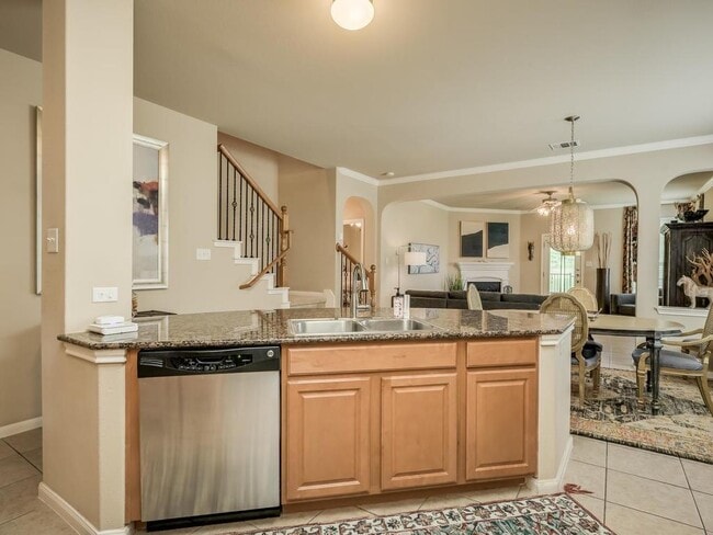 Building Photo - 14508 Broadwinged Hawk Dr