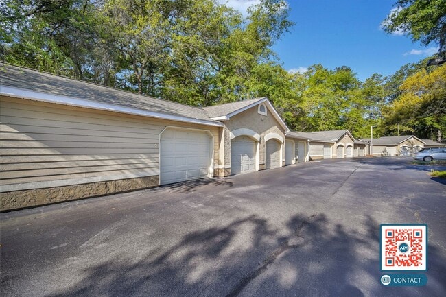Building Photo - Bright & Spacious Hilton Head Island - Best Location!