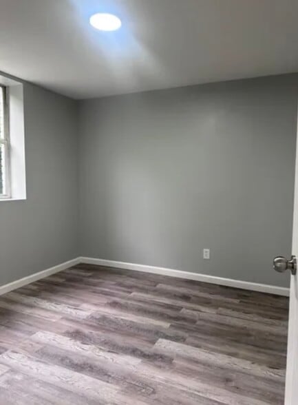 Building Photo - 1397 Dandelion Cir