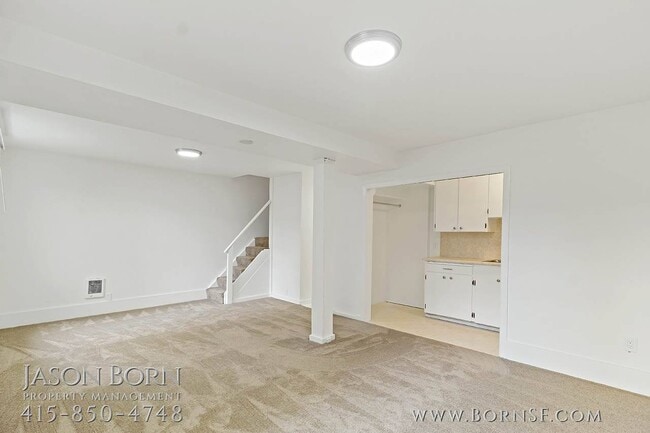 Building Photo - 1720 Lombard St