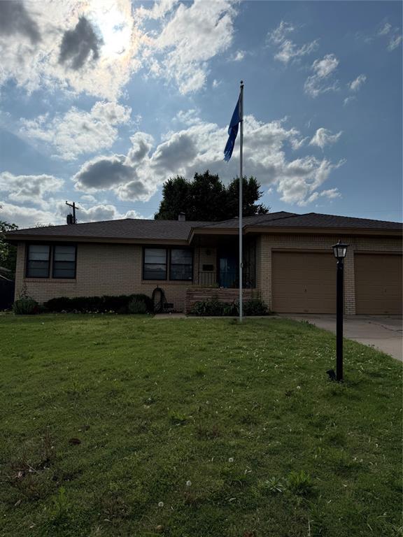Building Photo - 3021 N Zedna Dr