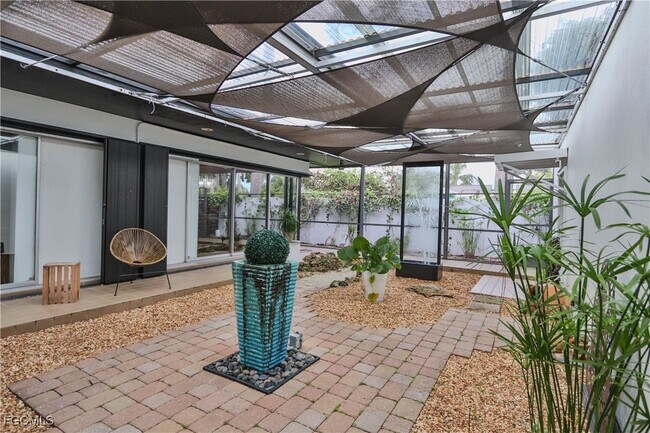 Building Photo - 3666 Princeton St