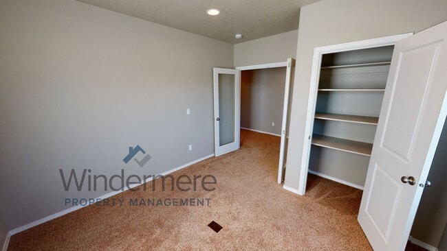 Building Photo - 1309 S W Virginia St