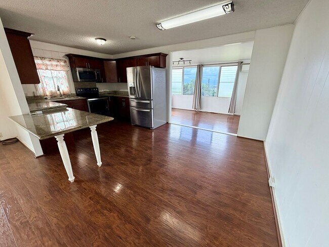 Building Photo - Beautiful Single Family Home (3Bedrooms/2Baths) in Makakilo!