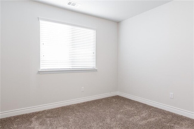 Building Photo - 2104 Pindos Pony Way