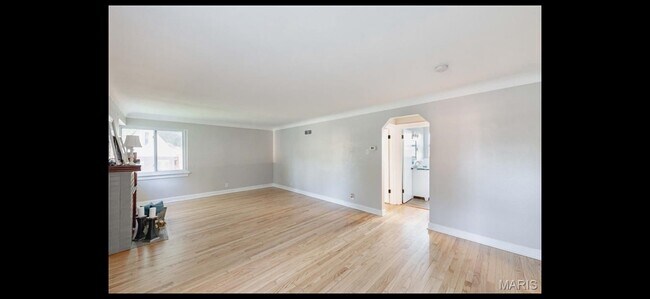 Building Photo - 3709 Eminence Blvd