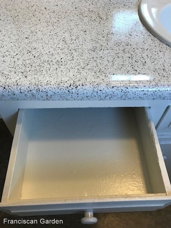 Building Photo - 13091 Yockey St