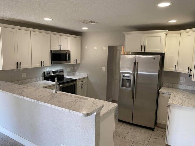 Building Photo - 1924 Elizabeth St