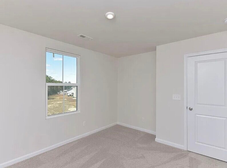 Building Photo - 1408 Kobuk Valley Ct