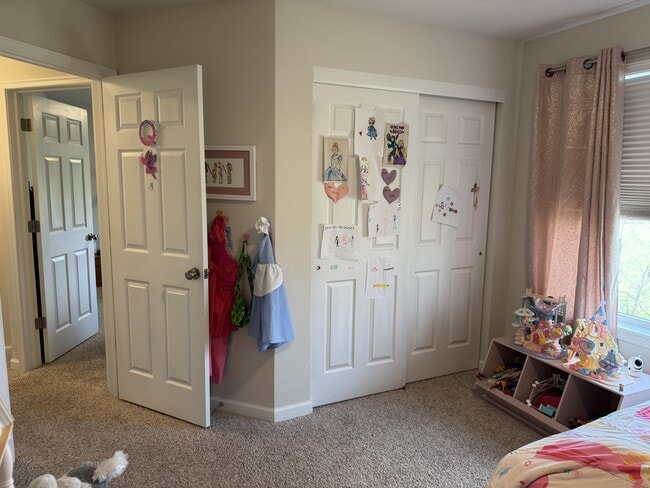 Building Photo - 166 Gwenedd Ln