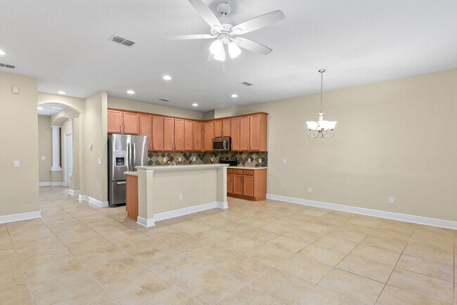 Building Photo - Savannah Park 3 bedroom townhouse