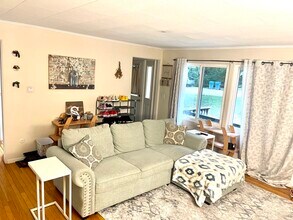 Building Photo - 2007 Stearns Ave