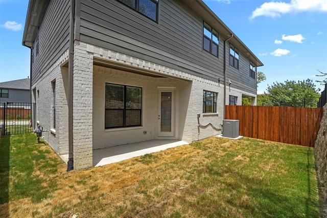 Building Photo - 6348 Oakbend Cir