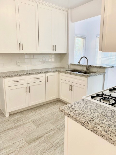 Building Photo - 3527 Georgia St