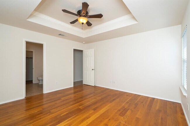 Building Photo - 517 Emma Rose Trail