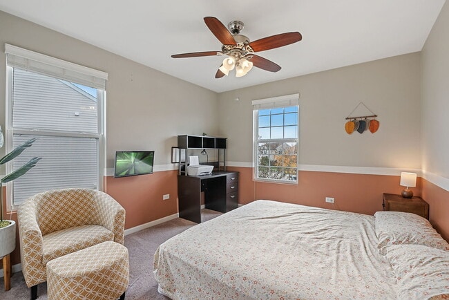 Building Photo - 4319 Silver Bell Ct