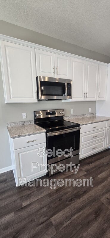 Building Photo - 4903 Whittlebury Dr