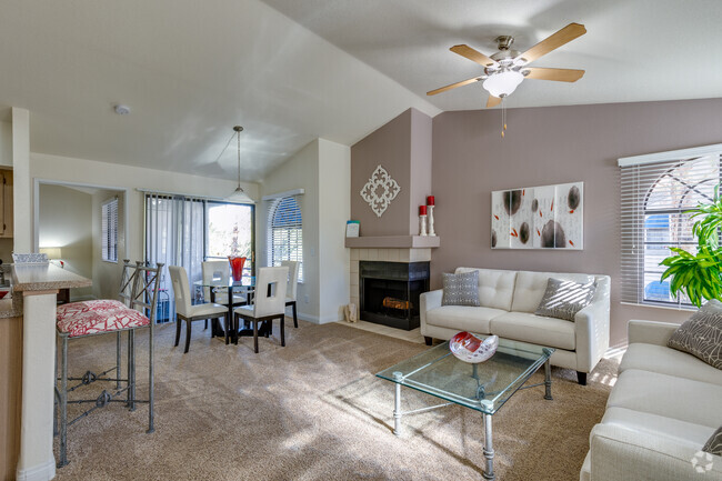 Living Room/ Dining Area