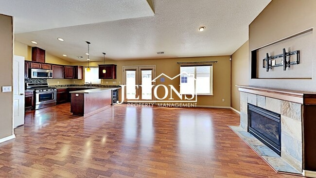 Building Photo - Coming soon! Beautiful single-family home in West Valley