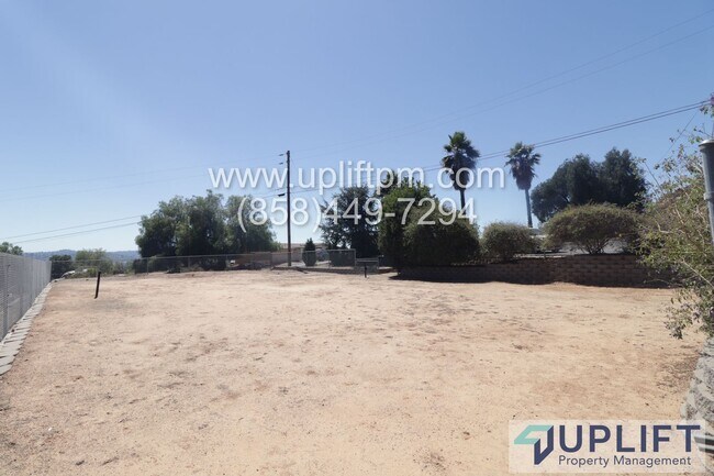 Building Photo - Stunning Home in Granite Hills! 4 Bed 2.5 ...