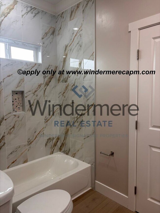 Building Photo - Brand New 3-Bedroom Home with gorgeous Mod...