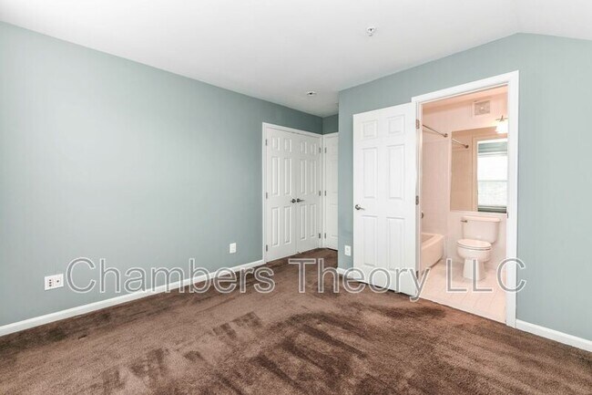 Building Photo - 6324A Eagle Ridge Ln