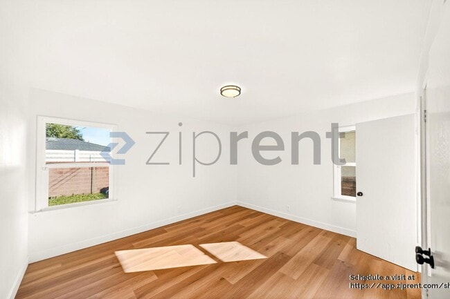 Building Photo - 13408 Ardath Ave