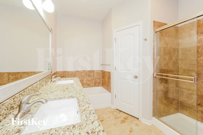 Building Photo - 16811 Onyx Terrace