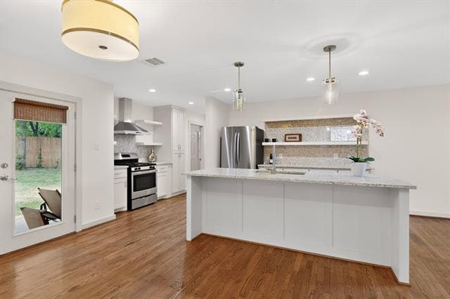 Building Photo - 10314 Baronne Cir