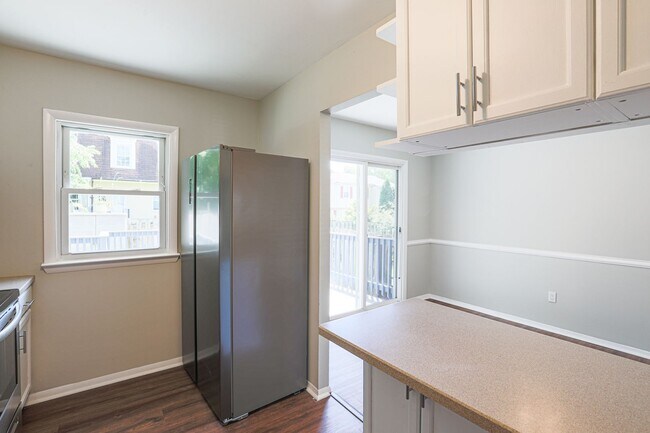 Building Photo - 11 Pawleys Ct
