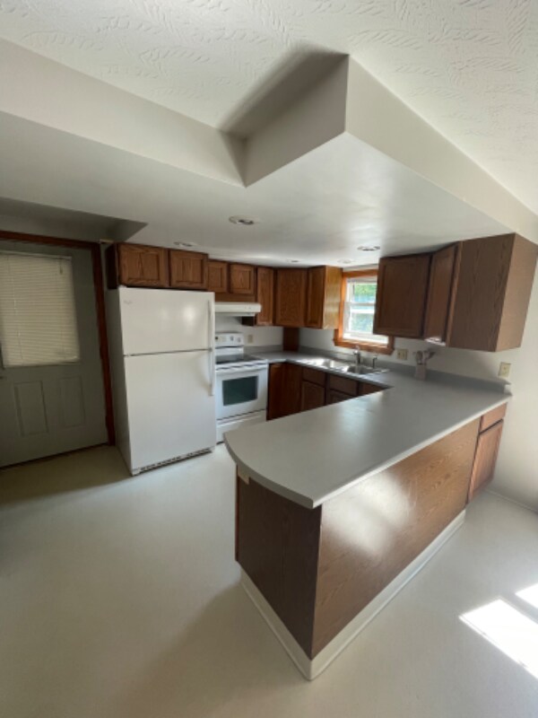 Building Photo - 1 US-1