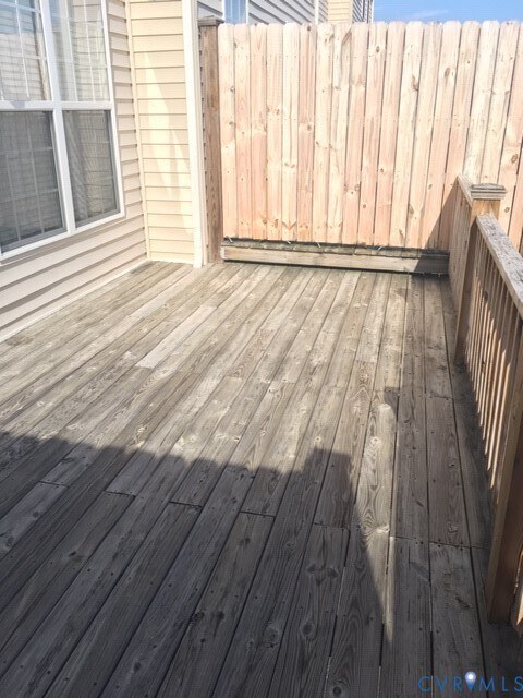 Building Photo - 7474 Pebble Lake Dr