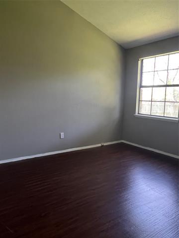 Building Photo - 2101 Pennington Dr