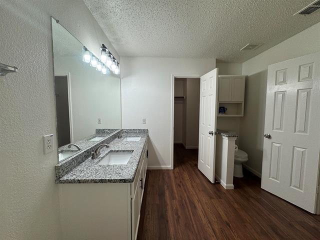 Building Photo - 7305 Marsland Ln
