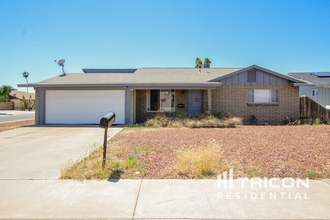 Primary Photo - 12020 N 46th Ln