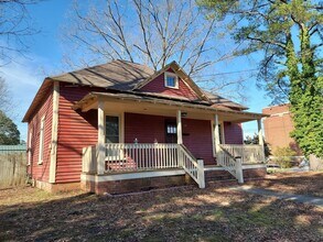 Building Photo - Coming Soon- Charming 2-Bedroom Home in Sanford