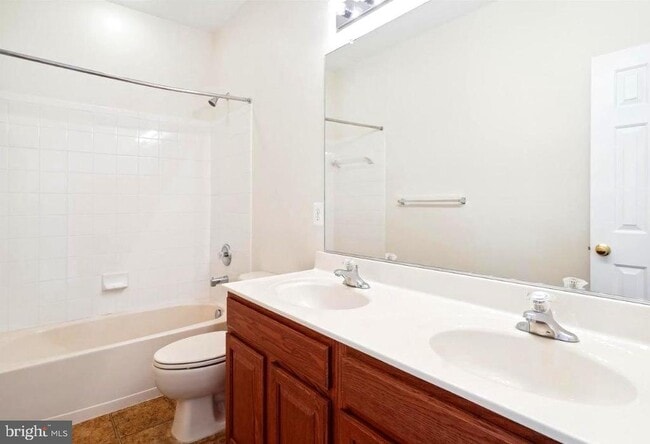 Building Photo - 5033 Softwood Ln