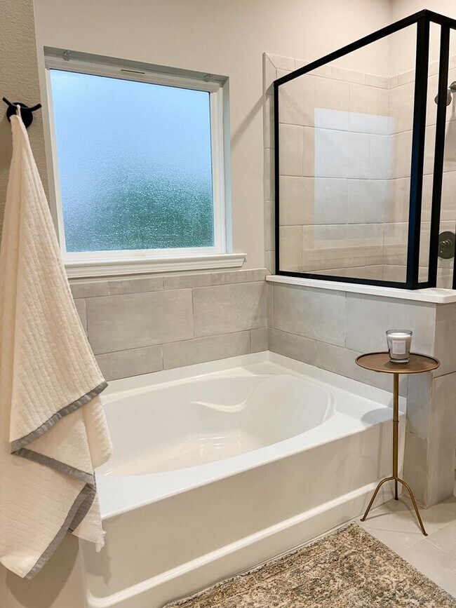 Building Photo - Coming Soon Beautiful 4-Bedroom Home for Rent in Belle View — Lafayette, Louisiana