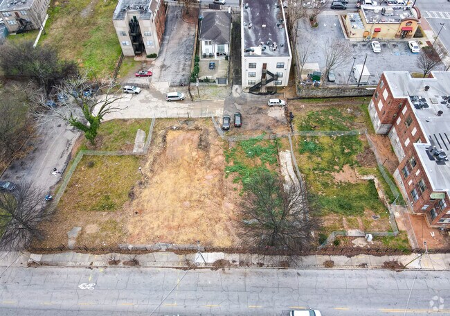 1/21/22 Construction - 627 NE Parkway Dr