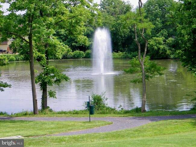 Building Photo - 50 Ramsgate Ct