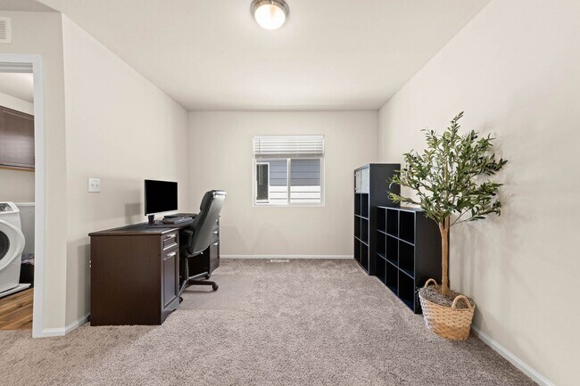 Building Photo - 15204 Prescott Lp SE