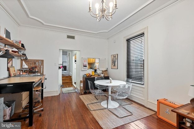 Building Photo - 2205 Mount Vernon St